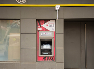CORREOS inicia la instalación de cajeros automáticos en 109 oficinas de toda España